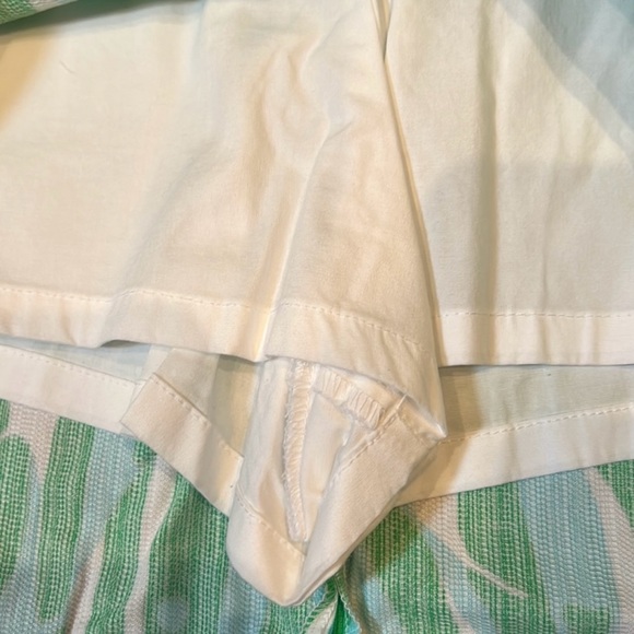 Lilly Pulitzer Tierney Skort in Finders Keepers size 10 EUC - Picture 3 of 7